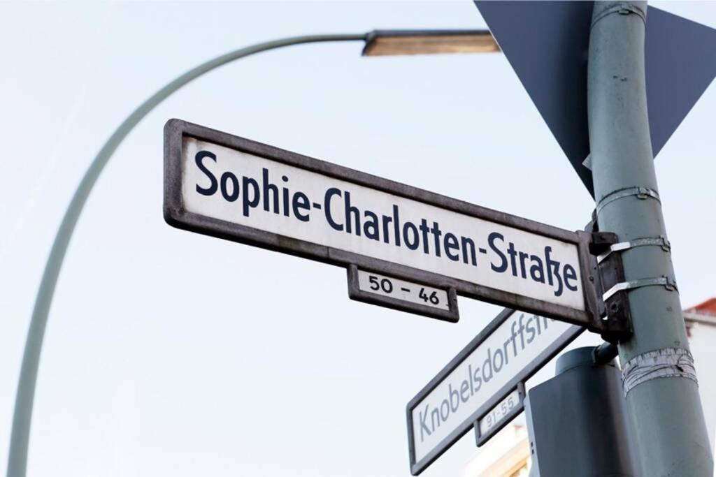 Sc 05 By Rockchair Apartments L Superhost Status L 2 Bedrooms Boxspringbeds Balcony Elevator - Cozy Family & Business Flair Welcomes You! Berlin Kültér fotó